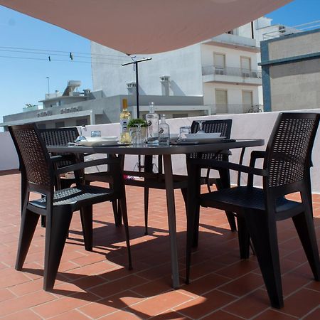 Casa Amarela - Conforto E Localizacao Central! 法鲁区 外观 照片