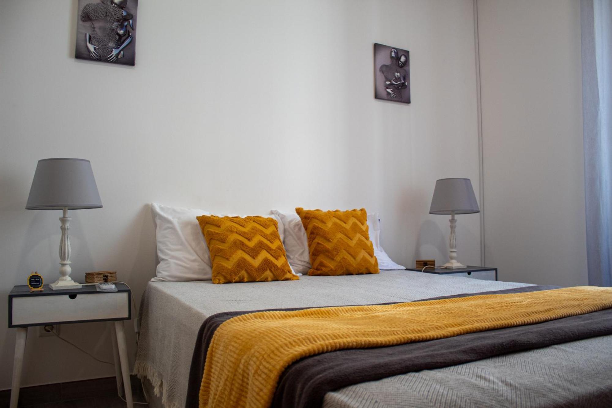 Casa Amarela - Conforto E Localizacao Central! 法鲁区 外观 照片